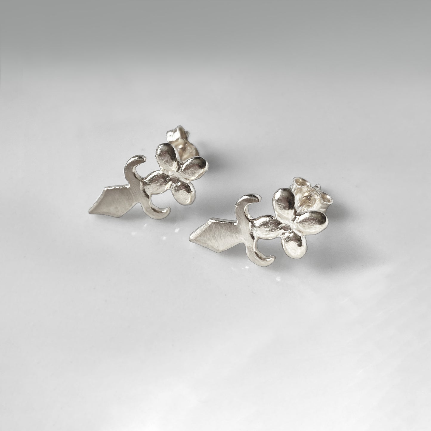 Dagger Stud Earrings – Silver or Gold Vermeil