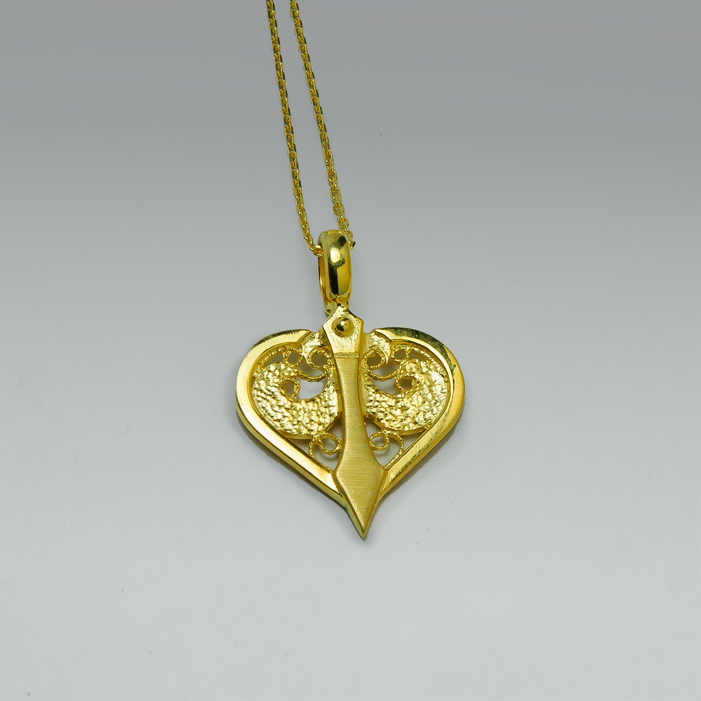 Joan Heart Necklace – Filigree in Silver or Gold Vermeil
