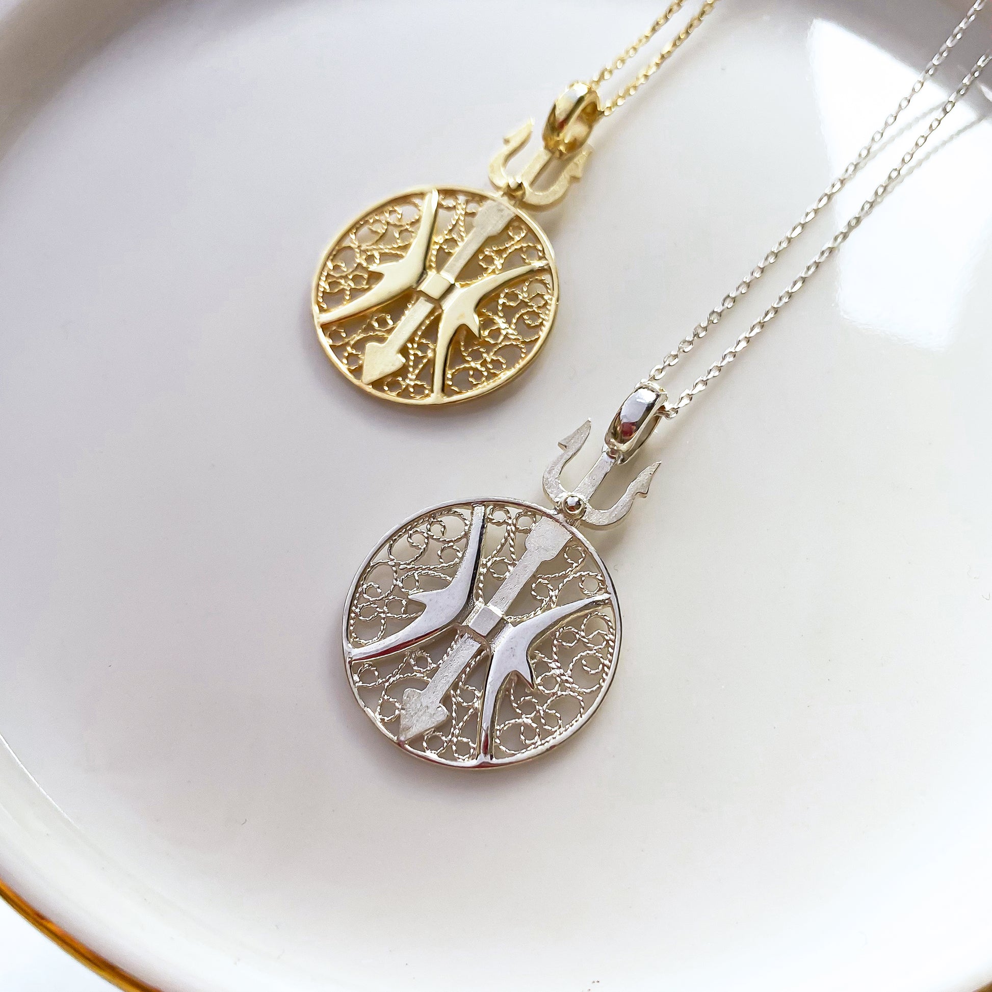 BALIK KOLYE - GÜMÜŞ GRİ, Luft Çağdaş Telkari Takı Atölyesi, Gümüş Altın Değerli Taş, Comtemporary Filigree Jewelry, Gold Sterling Silver Gemstones